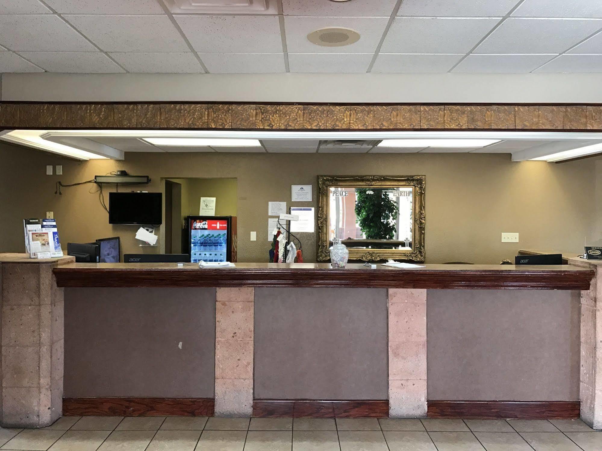 Americas Best Value Inn Laredo Eksteriør billede
